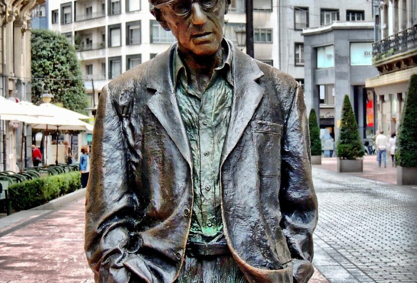 Fałszywy mesjasz. Dodatek o Darwinie i teizmie